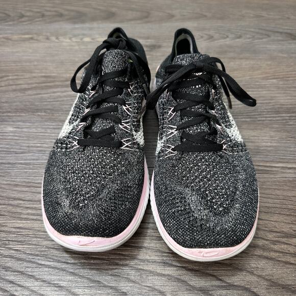 Nike Free RN Fly-Knit Running Shoe WMN 7 Black White Pink Lace-Up Sneaker Sporty - Picture 2 of 7